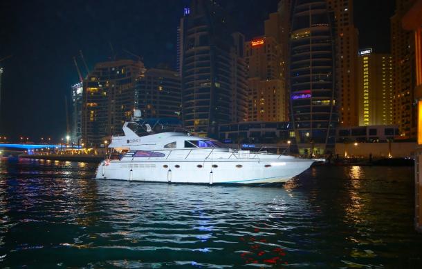 Yacht Cruise Dubai Canal